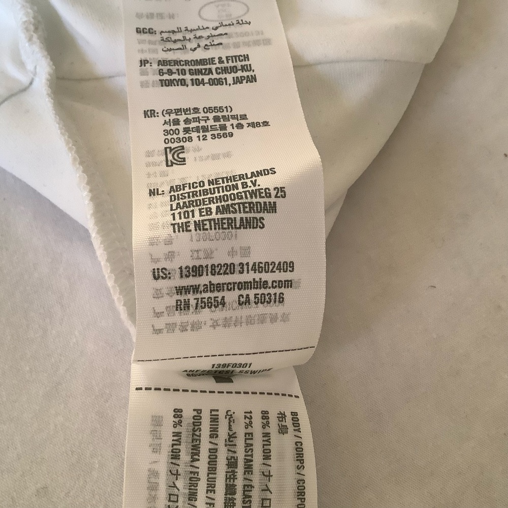 NWT New Abercrombie & Fitch bodysuit Size M, Color white - Picture 10 of 11